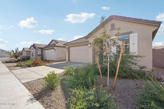 New construction Single-Family house 10169 W Vale Dr, Avondale, AZ 85392 - image
