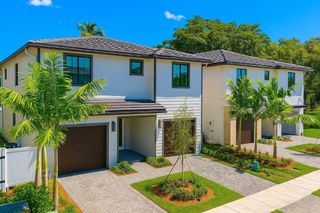 New construction Single-Family house 1421 Sw 23Rd Ct, Fort Lauderdale, FL 33315 - image