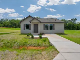 New construction Single-Family house 335 Dana Dr, Lufkin, TX 75901 plan Hoover - image