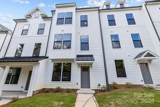 New construction Townhouse house 626 District, Unit 10, Fort Mill, SC 29708 Landon- photo