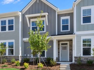 New construction Townhouse house 10032 Mamillion Dr, Huntersville, NC 28078 plan The Lochridge - image