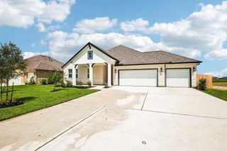New construction Single-Family house 12822 Old Fashion Cir, Mont Belvieu, TX 77535 plan Barcelona - image