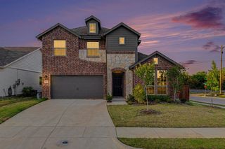 New construction Single-Family house 2400 Skara Brae Dr, Denton, TX 76207 - image