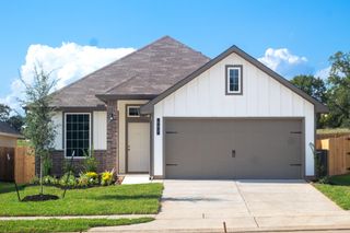 New construction Single-Family house 607 Rockbridge Dr, Huntsville, TX 77340 plan The 1443 - image