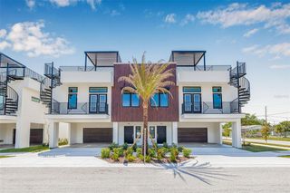 New construction Townhouse house 460 87th Avenue N, St. Petersburg, FL 33702 - image