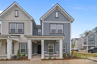 New construction Townhouse house 5025 Cherry Gum Ct, Matthews, NC 28105 - image