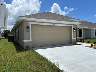 New construction Single-Family house 2648 Averland Lp, North Port, FL 34287 plan 2200 - image