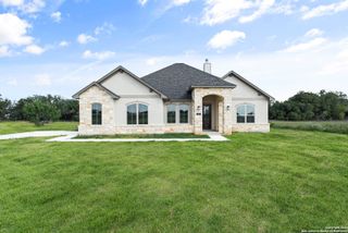 New construction Single-Family house 129 Pradera Ridge Dr, Floresville, TX 78114 Plan 2569- photo