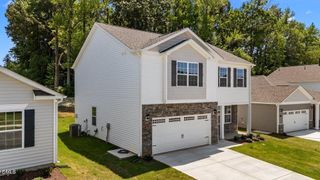 New construction Single-Family house 1002 Middlecrest Dr, Rocky Mount, NC 27804 plan Penwell - image