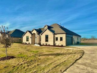 New construction Single-Family house 2778 Canvas Back Drive, Greenville, TX 75402 - photo