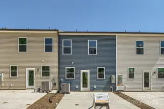 New construction Townhouse house 3015 Howell Mill Rd, Charlotte, NC 28208 - image
