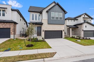 New construction Single-Family house 2010 Kit Cir, Austin, TX 78758 plan Woodwind - image