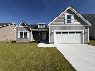 New construction Single-Family house 336 Gerbera Ct, Greenville, NC 27858 plan Sumner - image