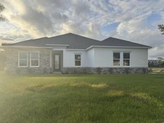 New construction Single-Family house 2185 Onondaga Ln, Punta Gorda, FL 33983 plan The Huntington - image