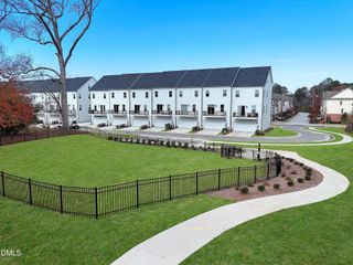 New construction Condo house 620 Hedrick Ridge Rd, Unit 112, Cary, NC 27519 - image