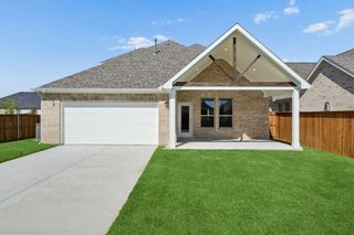 New construction Single-Family house 2206 Terlingua Dr, Waxahachie, TX 75165 plan Sparrow - image