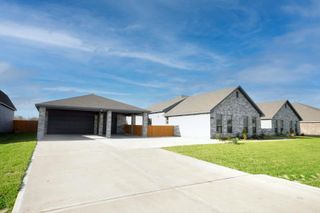 New construction Single-Family house 3414 Bahia Rd, League City, TX 77539 - image