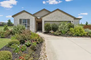 New construction Single-Family house 7407 Toledo Bnd, San Antonio, TX 78252 plan Freestone - 35' Smart Series - image