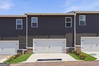 New construction Townhouse house 3633 Parkway James Dr, Snellville, GA 30039 - image