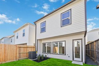 New construction house 1110 Dart St, Houston, TX 77007 plan Chesapeake - image