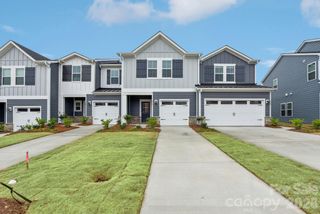 New construction Townhouse house 274 Tiger Lily Dr, Fort Mill, SC 29708 plan Amber - image