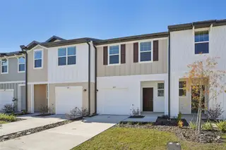 New construction Townhouse house 14860 Lucca Wy, Dade City, FL 33523 - image