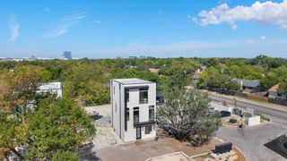 New construction Condo house 10828 Desert Trl, Unit 1040, Austin, TX 78758 - image