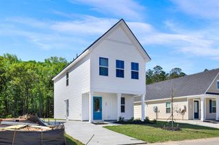 New construction Single-Family house 193 Crown St, Hardeeville, SC 29927 plan Tate Quick Move-In - image