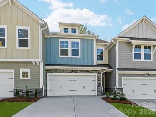 New construction Townhouse house 229 Alluvium Ln, Waxhaw, NC 28173 plan The Thornhurst II - image