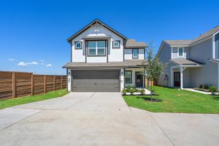 New construction Single-Family house 124 Desert Hare Dr, Jarrell, TX 76537 - image