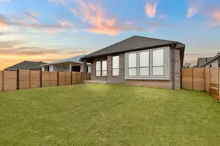 New construction Single-Family house 536 Raleigh Dr, Georgetown, TX 78633 plan Troy - image