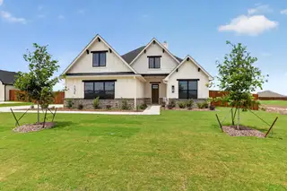 New construction Single-Family house 136 Chapowits, Godley, TX 76044 plan The Longview - image
