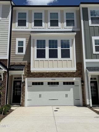 New construction Townhouse house 10008 Secluded Garden Drive Rd, Unit #182, Apex, NC 27523 - image