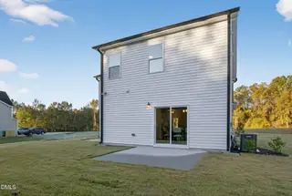 New construction Single-Family house 174 Eagle Rock Dr, Lillington, NC 27546 - image