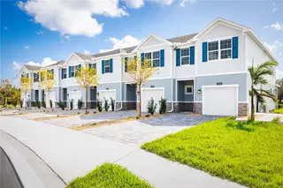 New construction Townhouse house 12339 Amber Creek Cir, Lakewood Ranch, FL 34211 - image