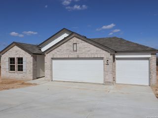 New construction Single-Family house 113 Greeley Dr, Floresville, TX 78114 plan Pizarro - image
