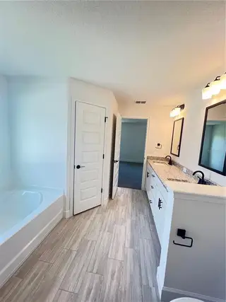 New construction Single-Family house 37094 Hidden View Cir, Dade City, FL 33523 plan 2169 - image