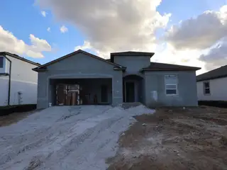 New construction Single-Family house 37849 Tobiano Lp, Dade City, FL 33525 plan Maui - image