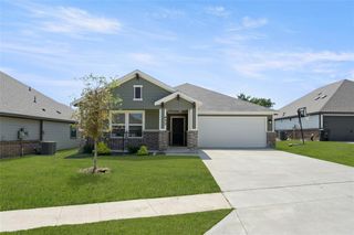 New construction Single-Family house 433 Rose, Cleburne, TX 76033 - image