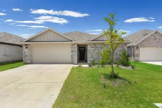New construction Single-Family house 220 Sugarlands Dr, Greenville, TX 75402 plan The Fitzhugh - image