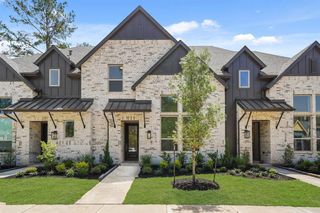 New construction Townhouse house 332 Fields Ln, Montgomery, TX 77316 - image