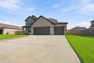New construction Single-Family house 11003 Youngquist Dr, Mont Belvieu, TX 77535 plan Lassen - image