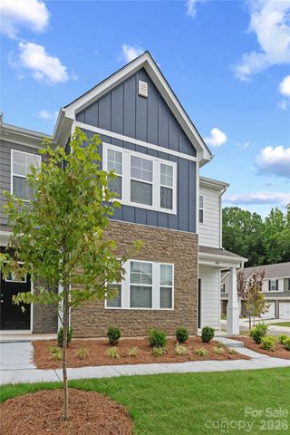 New construction Townhouse house 485 Etna St, Unit 5604, Gastonia, NC 28052 - image