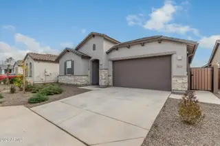 New construction Single-Family house 3221 E Ranchhand Dr, San Tan Valley, AZ 85140 plan Revolution Plan 4083 - image