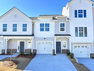 New construction Single-Family house 239 Taylor Woods Ct, Greenville, SC 29607 plan The Carson - image
