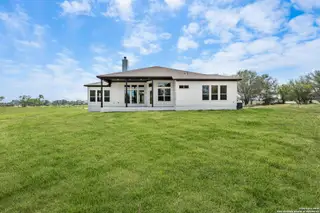 New construction Single-Family house 239 Legend Park Dr, Castroville, TX 78009 plan Plan 2674 - image