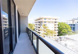 New construction Condo house 3034 Oak Ave, Unit 408, Miami, FL 33133 plan E - image