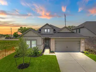 New construction Single-Family house 2794 English Laurel Dr, Alvin, TX 77511 plan Upton - image