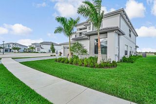 New construction Single-Family house 13531 Nesting Pines Wy, Palm Beach Gardens, FL 33412 plan Olympus - image