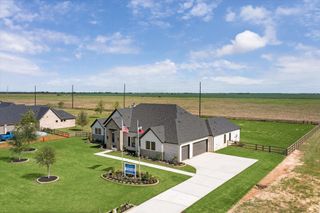 New construction Single-Family house 1027 Lake Breeze Dr, Waller, TX 77484 - image